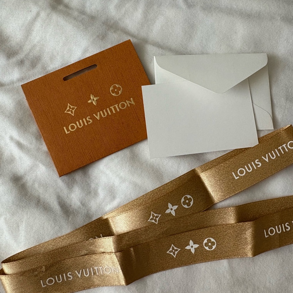 Louis Vuitton Damier Ebene Croisette Bag - RARE MINT CONDITION - Picture 7 of 12